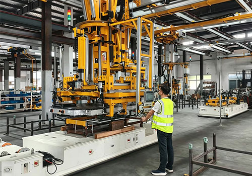 Semi-Auto EV Battery Manipulator